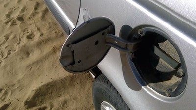 1997-2005 Chevy Venture Fuel Tank Door With Hinge Gas Lid Oem Filler Silver 12u