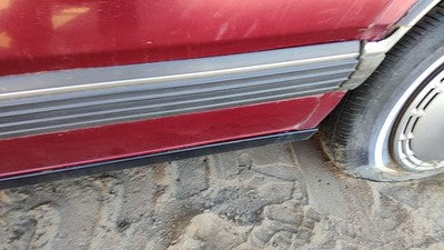 1990 Olds 88 Driver Left Rear Moulding From Door Oem Back Trim Strip