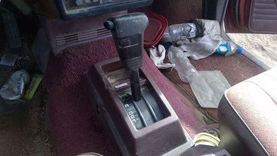 1992 Nissan Hardbody Floor Shifter Lever Assembly Automatic Transmission 4X2