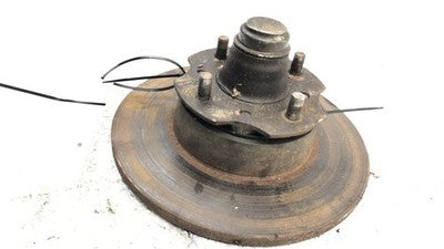 1970-1973 Nissan Datsun 240Z Front Wheel Hub With Brake Rotor Oem 40206E4101