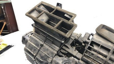 2006 Hyundai Tucson Complete Heater Box Housing Behind Dash Oem
