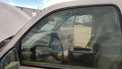 1999-2007 Chevy Silverado 2500 Driver Left Front Side Window Door Glass Oem
