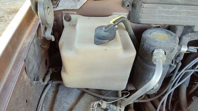 1992-1999 Chevy Suburban Coolant Reservoir Radiator Overflow Tank Bottle Oem