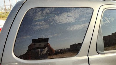 2001-2006 Mazda Tribute Passenger Right Rear Quarter Glass Back Side Window Oem