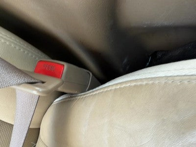 2004 Buick Rainier Passenger Right Front Seat Belt Buckle Receiver Oem Tan 332