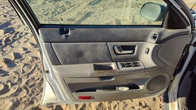 2000-2002 Ford Taurus Driver Left Front Door Trim Panel With Master Switch Gray