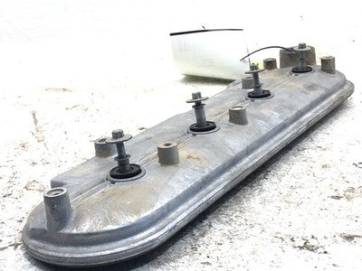 1999-2008 Chevy Silverado 1500 Right Valve Cover With Bolts Oem 12570428