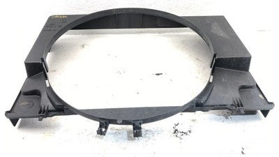 2000-2004 Nissan Xterra Radiator Cooling Fan Shroud Oem Plastic Housing 3.3L