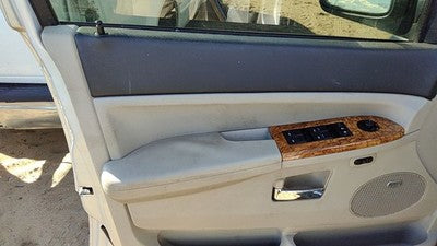 08-09 Grand Cherokee Driver Front Door Trim Panel With Master Switch Gray D1