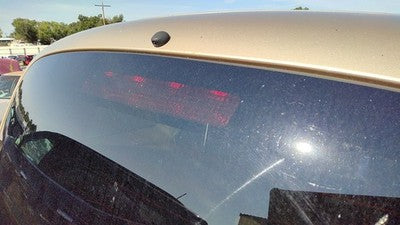 2006 Chevy Hhr Third Brake Light Middle Lamp Oem