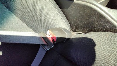 2006-2007 Pontiac Grand Prix Passenger Right Front Seat Belt Buckle Receiver Oem