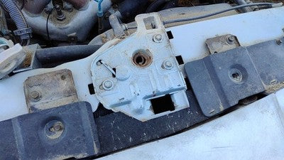 1982-1984 Oldsmobile Firenza Hood Latch Assembly With Bracket Oem 20718451