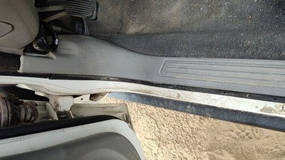 2005 Mercury Sable Driver Left Lower Kick Trim Panel Oem Gray