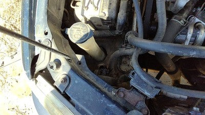 97-01 Toyota Camry Windshield Washer Fluid Reservoir With Pump Oem Wiper Tank