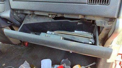 2002-2005 Dodge Ram 1500 Glove Box Assembly Complete Door With Latch Oem Black
