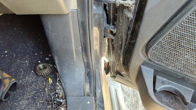 2008 Ford Expedition Passenger Right Lower Kick Trim Panel Oem 1W Black/Camel