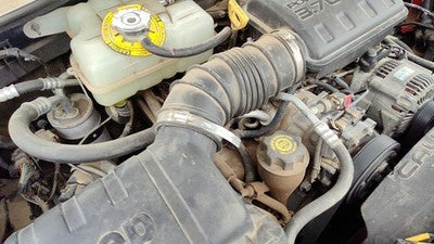 2002-2012 Jeep Liberty Passenger Right Valve Cover Oem 3.7L 53021938Ab