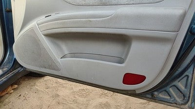 06-07 Hyundai Sonata Passenger Right Front Door Trim Panel With Switches Gray