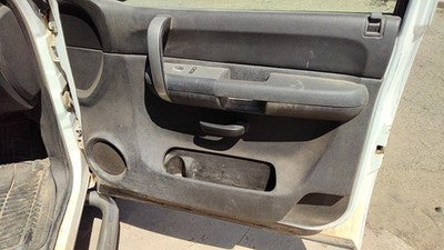 07-09 Silverado 2500 Passenger Right Front Inside Door Trim Panel Only Ebony 19D