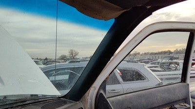 91 Chevy Silverado 1500 Passenger Right A Pillar Trim Windshield Post Panel Blue