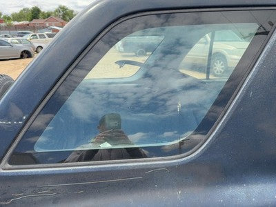 1998-2004 Isuzu Rodeo Passenger Right Rear Quarter Glass Back Side Window Oem