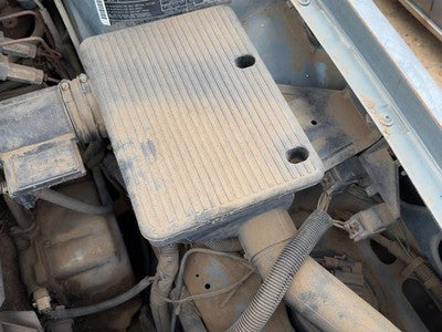 1986 Olds 88 Complete Air Intake Cleaner Filter Box Housing With Tube Oem 3.8L