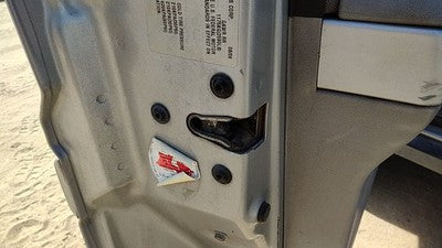 2007 Chevy Equinox Driver Left Front Door Latch With Rods/Cables Oem