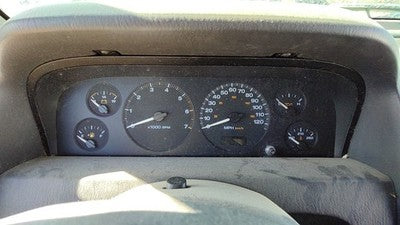 2002-2004 Jeep Grand Cherokee Speedometer Cluster Instrument Gauges Panel Dash