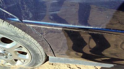 98-02 Oldsmobile Intrigue Passenger Right Rear Moulding From Door Back Blue 28u