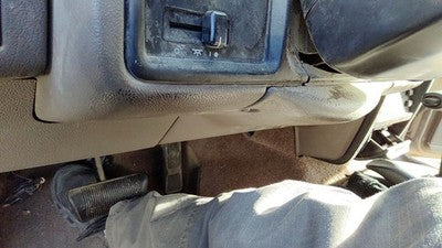 94-95 Jeep Grand Cherokee Lower Dash Under Column Knee Bolster Trim Panel Gray