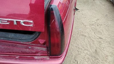 1992-2002 Cadillac Eldorado Passenger Right Tail Light Brake Lamp Oem Rear