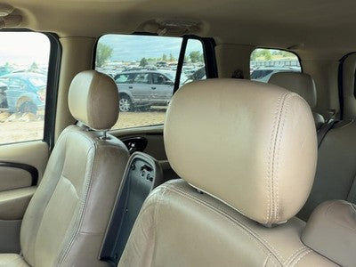 2004-2007 Buick Rainier Pair Of Front Headrests Oem Left Right Set Seat Tan 332