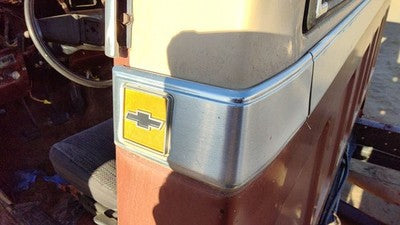 1983 Chevy K30 Driver Left Rear Moulding On Quarter Panel Oem