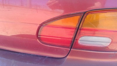 1998-2002 Chevy Geo Prizm Passenger Right Inner Tail Light Brake Lamp Oem Rear