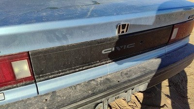 1988-1989 Honda Civic License Plate Trim Surround Panel Tail Trunk Finish Sedan