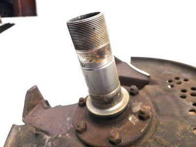 1980-1985 Ford F150 Passenger Right Front Spindle Steering Knuckle 4X4