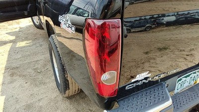 2004-2012 Gmc Canyon Driver Left Tail Light Brake Lamp Oem Rear 20825943