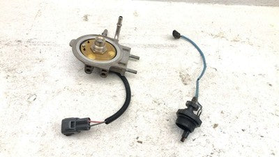 2016 Dodge Ram 4500 6.7L Cummins Diesel Fuel Filter Water Separator Housing Oem