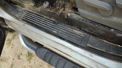 2015 Silverado 1500 Driver Left Lower Kick Trim Panel Oem H2r Gray