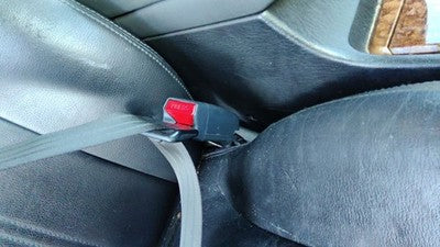 2004-2005 Hyundai Xg350 Passenger Right Front Seat Belt Buckle Receiver Black
