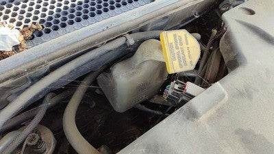 2001-2002 Chrysler Pt Cruiser Coolant Reservoir Radiator Overflow Tank Bottle