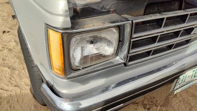 1982-1993 Chevy S10 Pickup Passenger Right Head Light Oem Front Lamp 25949657