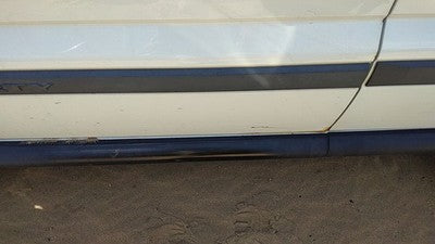 2005 Jeep Liberty Driver Left Front Moulding From Door Oem Trim Strip