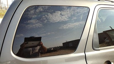 2001-2006 Mazda Tribute Passenger Right Rear Quarter Glass Back Side Window Oem