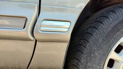 1999 Cadillac Deville Passenger Right Moulding From Fender Trim Strip 46A Beige
