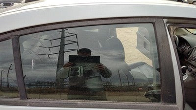 2007-2012 Nissan Sentra Passenger Right Rear Side Window Door Glass Oem Back