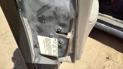 1996-2002 Saturn Sl1 Driver Left Front Door Latch With Rods/Cables Oem 21170769