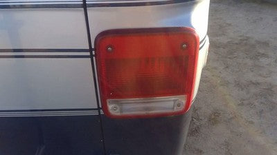 1989 Chevy G20 Van Passenger Right Tail Light Brake Lamp Oem Rear 05977496