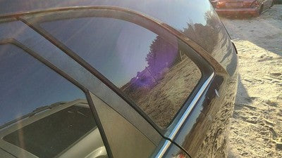2011-2015 Kia Sorento Driver Left Rear Quarter Glass Back Side Window Oem