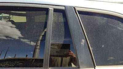 04-08 Pacifica Driver Left Rear Vent Window Back Door Glass With Frame Oem
